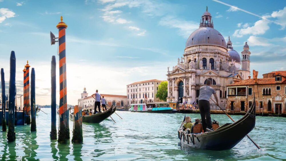 Grand Canal in Venice, a must-visit place during a tour to Venice