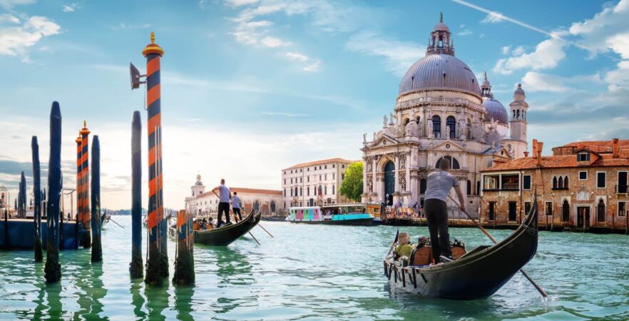 Grand Canal in Venice, a must-visit place during a tour to Venice