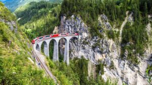 The Best of Glacier Express: Zurich, Zermatt and Saint Moritz