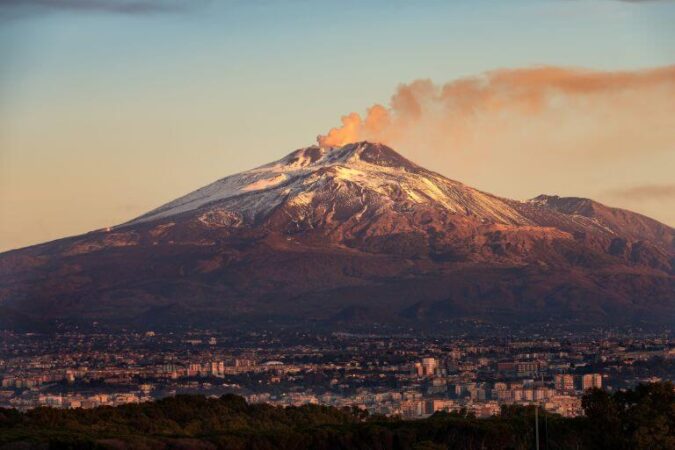Mount Etna, the must-see sight in Sicily