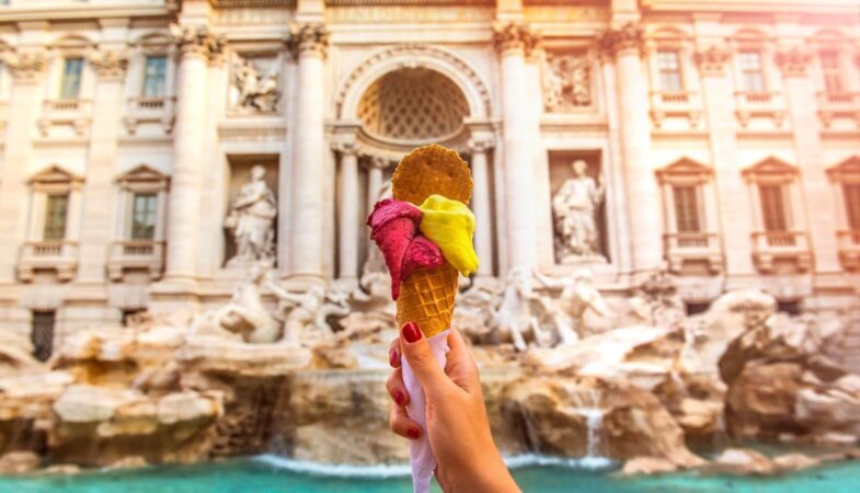 Trevi fountain, a must-see sight during a tour to Italy