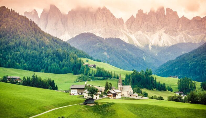 Stunning Dolomites, a wonderful place to add to your Italy itinerary
